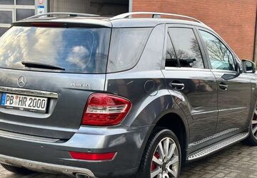 Mercedes-Benz ML 350 153.000 km 13.450 &euro; Büren 33142