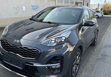 Kia Sportage 127.000 km 17.999 &euro; Paderborn 33100