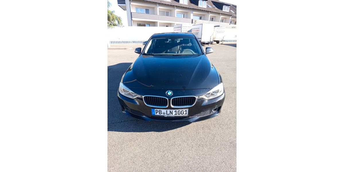 BMW 318 155.000 km 10.000 &euro; Paderborn 33098