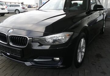 BMW 316 284.250 km 4.900 &euro; Paderborn 33106