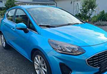 Ford Fiesta 31.000 km 15.999 &euro; Paderborn 33100