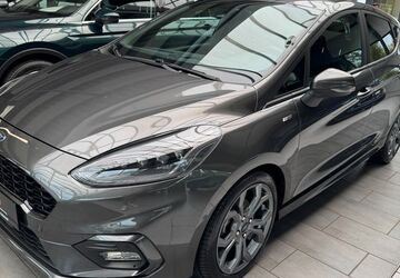 Ford Fiesta 31.000 km 15.900 &euro; Detmold 32758