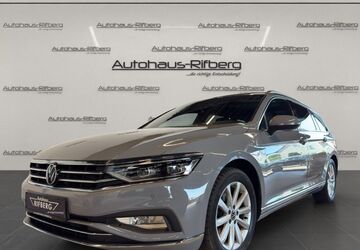 VW Passat Variant 49.000 km 31.890 &euro; Detmold 32758