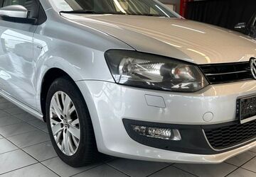 VW Polo 137.499 km 6.399 &euro; Paderborn 33100