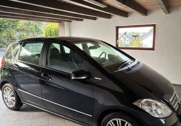 Mercedes-Benz A 160 46.584 km 8.990 &euro; Horn-Bad Meinberg 32805