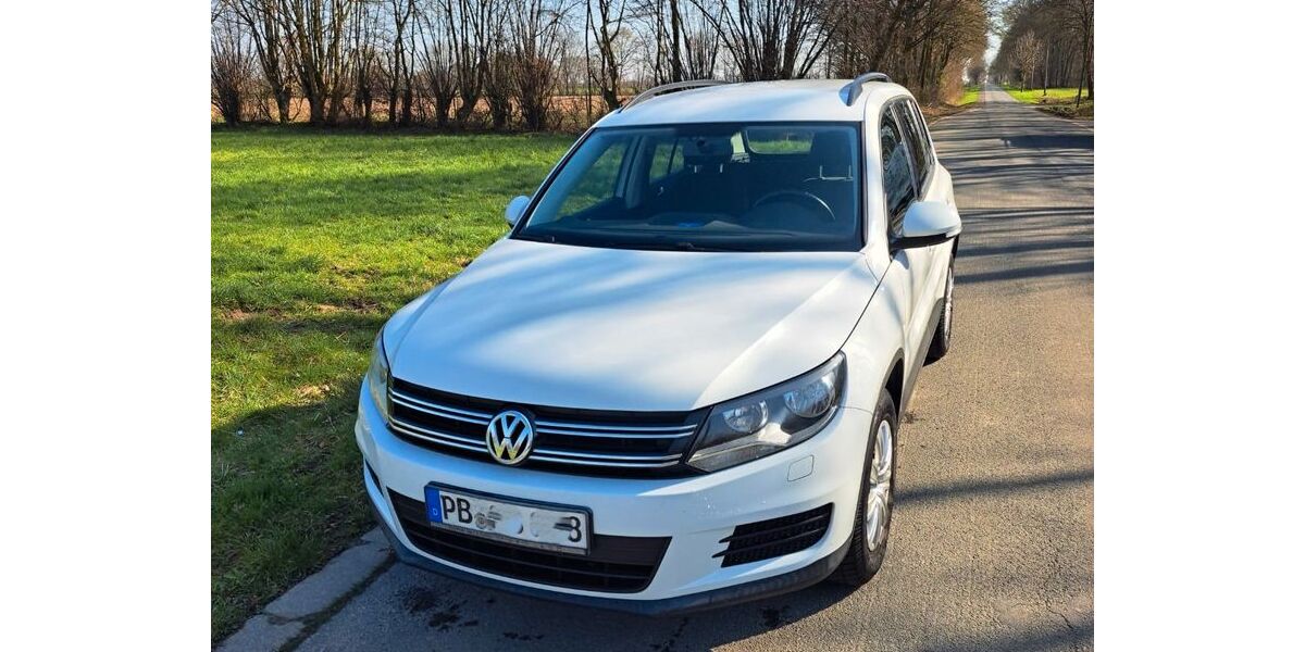 VW Tiguan 132.000 km 9.900 &euro; Paderborn 33100