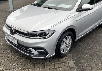 VW Polo 27.999 km 16.999 &euro; Büren 33142