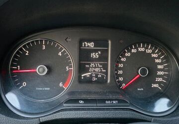 VW Polo 224.800 km 2.270 &euro; Horn-Bad Meinberg 32805