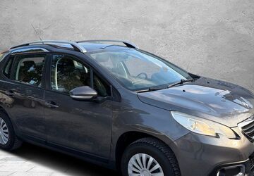 Peugeot 2008 97.000 km 5.499 &euro; Detmold 32758