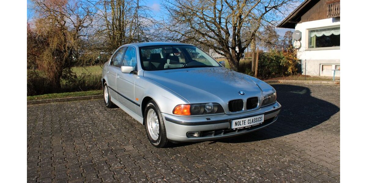 BMW 520 127.982 km 9.790 &euro; Willebadessen 34439