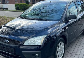 Ford Focus 118.902 km 3.490 &euro; Paderborn 33100