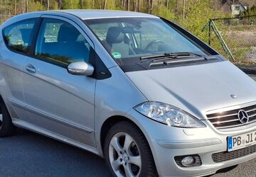 Mercedes-Benz A 150 101.000 km 4.900 &euro; Paderborn 33104