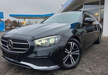 Mercedes-Benz E 220 170.000 km 22.500 &euro; Salzkotten 33154