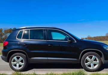 VW Tiguan 207.000 km 10.450 &euro; Schloß Holte-Stukenbrock 33758