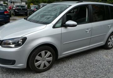 VW Touran 200.000 km 5.650 &euro; Paderborn 33100