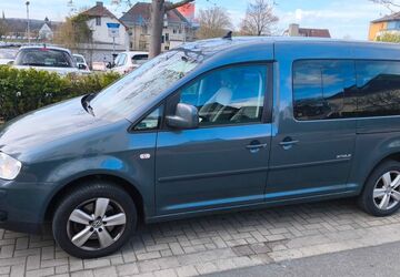 VW Caddy Maxi 235.000 km 7.499 &euro; Detmold 32758