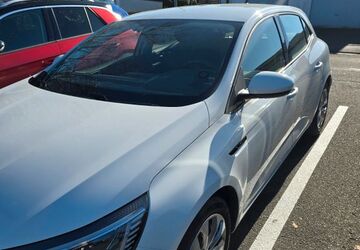Renault Megane 36.114 km 10.150 &euro; Paderborn 33100