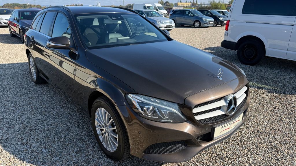 Mercedes-Benz C 220 189.000 km 14.990 &euro; Paderborn 33106