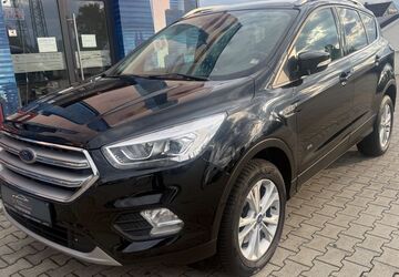 Ford Kuga 71.195 km 15.999 &euro; Paderborn 33104