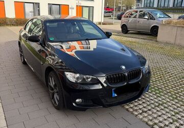 BMW 320 203.000 km 5.000 &euro; Paderborn 33100