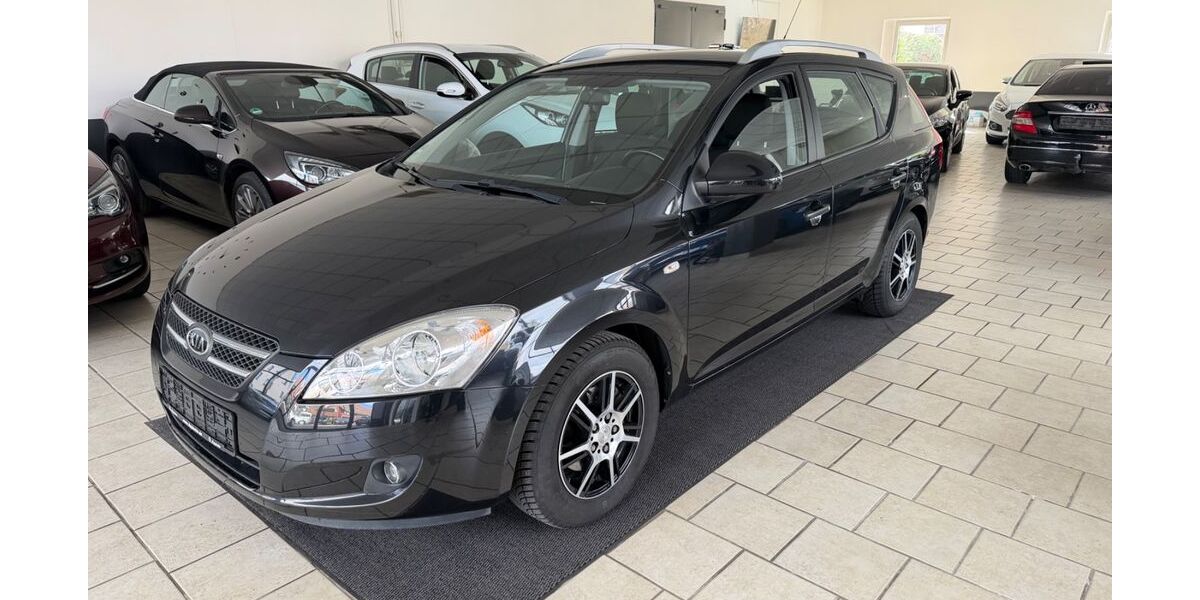 Kia ceed / Ceed 65.000 km 5.450 &euro; Detmold 32756