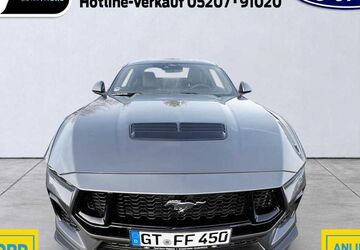 Ford Mustang 4.500 km 55.750 &euro; Schloß Holte-Stukenbrock 33758