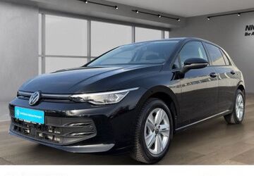 VW Golf 2.334 km 27.890 &euro; Salzkotten 33154