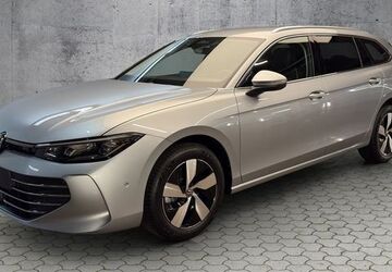 VW Passat 5.900 km 40.795 &euro; Paderborn 33100
