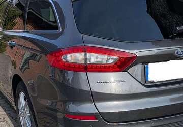 Ford Mondeo 82.500 km 9.750 &euro; Schloß Holte-Stukenbrock, Stadt 33758