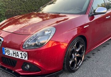 Alfa Romeo Giulietta 284.000 km 4.700 &euro; Paderborn 33100