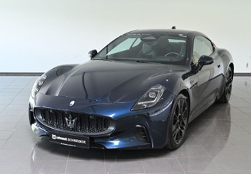 Maserati Granturismo 9.585 km 99.950 &euro; Paderborn 33100