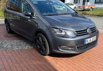 VW Sharan 258.000 km 15.400 &euro; Brakel 33034