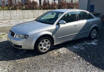 Audi A4 240.000 km 1.900 &euro; Paderborn 33100