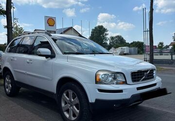 Volvo XC90 265.000 km 7.900 &euro; Bad Lippspringe 33175