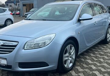 Opel Insignia 125.000 km 6.490 &euro; Paderborn 33102