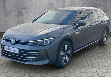VW Passat 1.500 km 41.905 &euro; Paderborn 33100