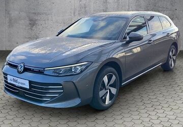 VW Passat 2.000 km 39.980 &euro; Paderborn 33100