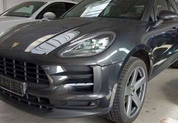 Porsche Macan 69.400 km 48.640 &euro; Paderborn 33100