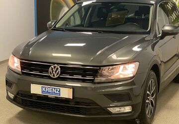 VW Tiguan 125.491 km 17.990 &euro; Paderborn 33100