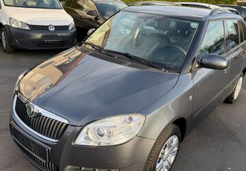Skoda Fabia 149.000 km 3.500 &euro; Paderborn 33100