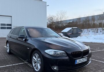 BMW 525 266.000 km 9.200 &euro; Detmold 32758