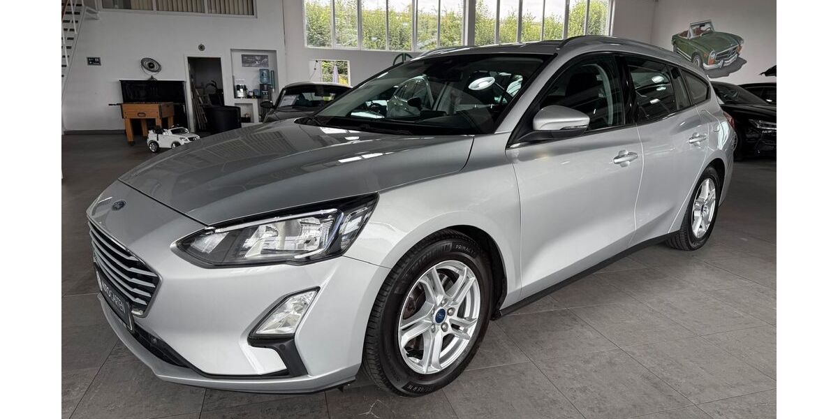 Ford Focus 142.000 km 11.450 &euro; Paderborn 33106