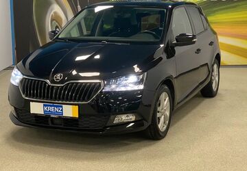 Skoda Fabia 104.443 km 14.990 &euro; Paderborn 33100