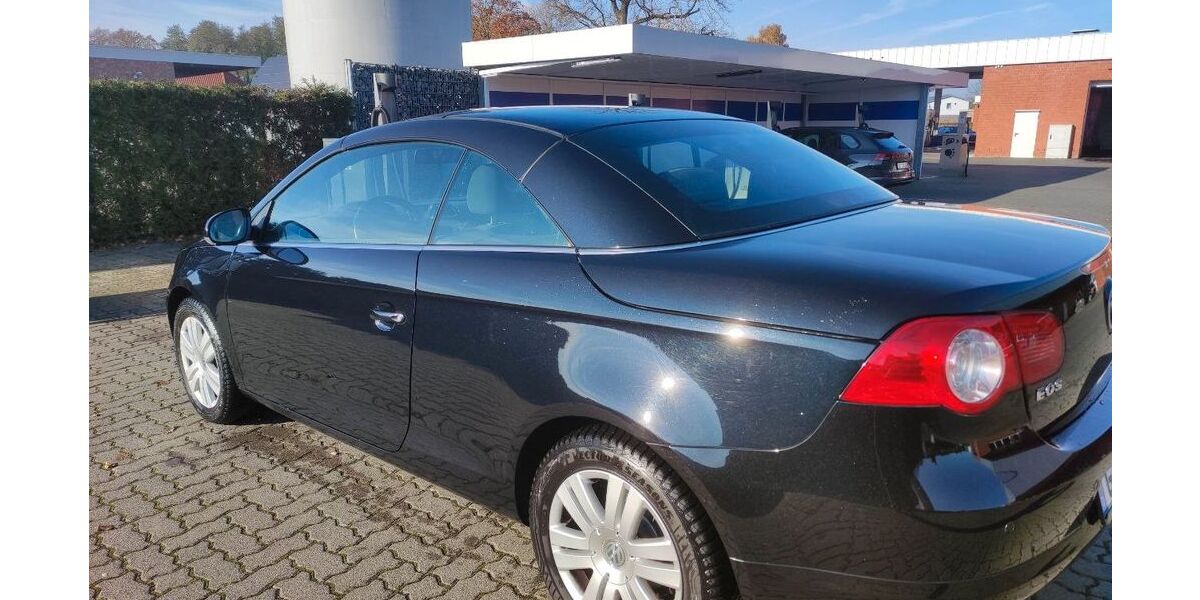 VW Eos 103.500 km 6.490 &euro; Verl 33415