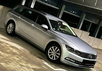 VW Passat 242.000 km 11.000 &euro; Hövelhof 33161