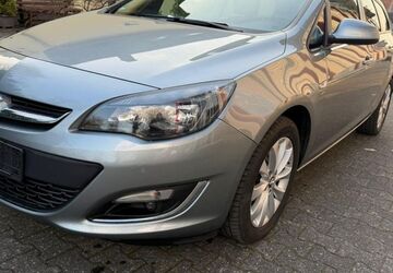 Opel Astra 180.000 km 3.699 &euro; Paderborn 33100