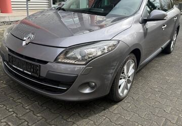 Renault Megane 220.000 km 1.999 &euro; Paderborn 33100