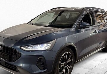 Ford Focus 98.000 km 19.799 &euro; Bad Lippspringe 33175