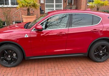 Alfa Romeo Stelvio 119.000 km 17.888 &euro; Schloß-Holte 33758