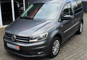 VW Caddy 62.367 km 18.290 &euro; Paderborn 33104